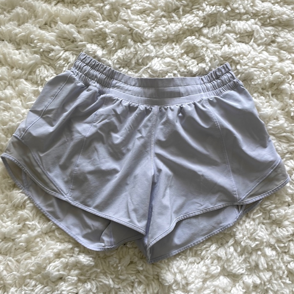 Lululemon Hotty Hot shorts, 2.5”, light lavender